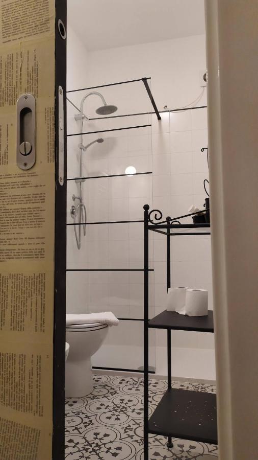 Camera Matrimoniale/Doppia con Letti Singoli con Bagno Privato Esterno