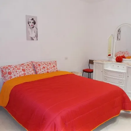 Stella B&B-3
